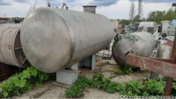 Фото объявления Емкость нержавеющая, объем — 4 куб. м., горизонтальная инв 1301